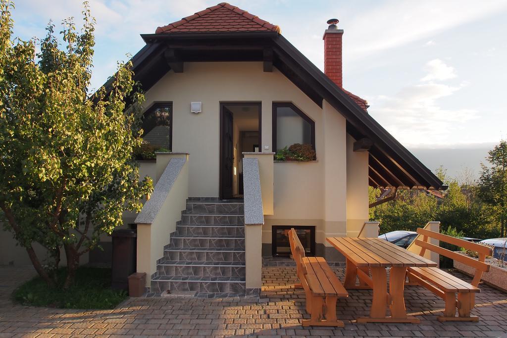 Knap Apartment *